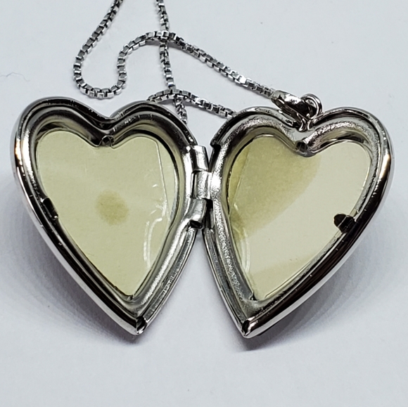 SOLD Sterling Silver Heart Locket Matte Diamond Accent Necklace - Picture 7 of 8